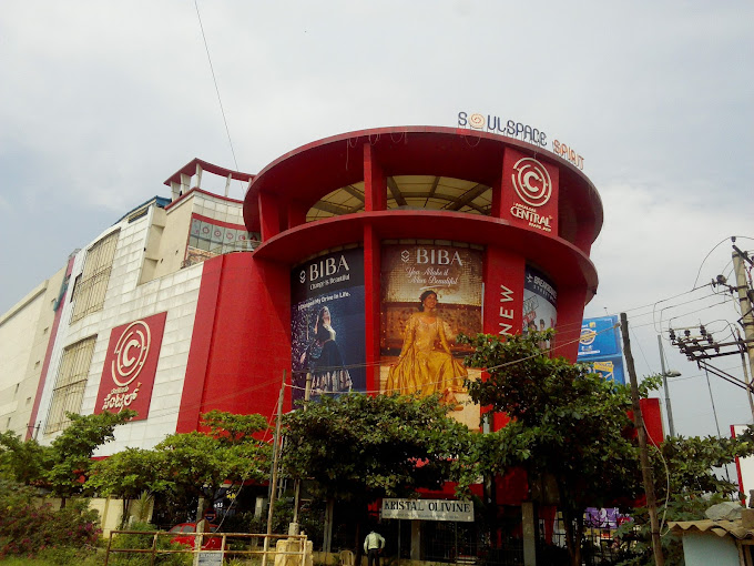 biggest malls in Bangalore
