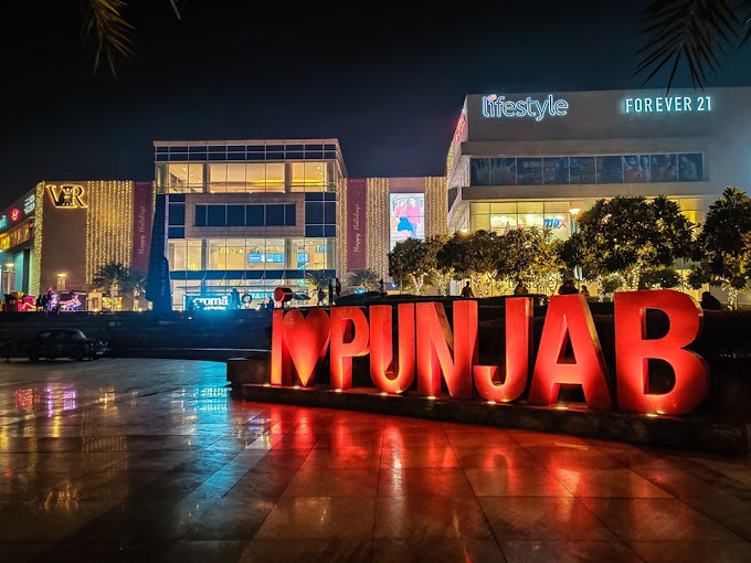 famous malls in Chandigarh
