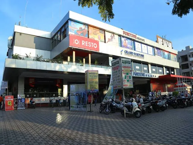 malls in Ichalkaranji